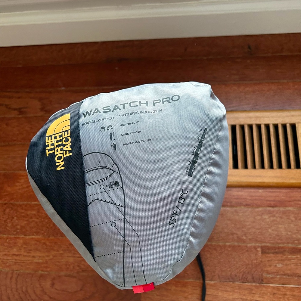 The North Face Wasatch Pro Sleeping Bag - Horizon Red